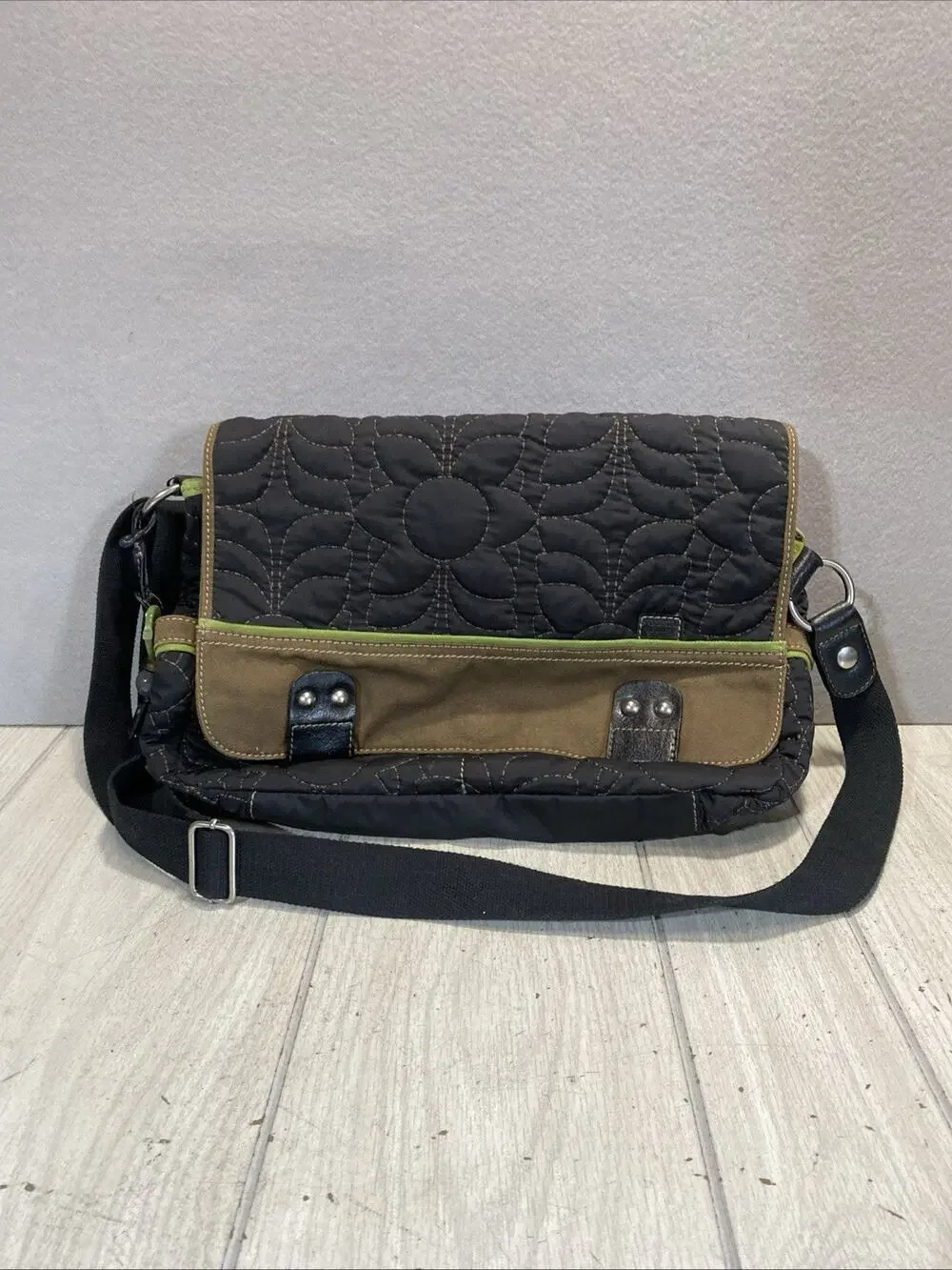 Fossil KeyPer Black Green Floral Quilted Padded Laptop Messenger Bag Crossbody